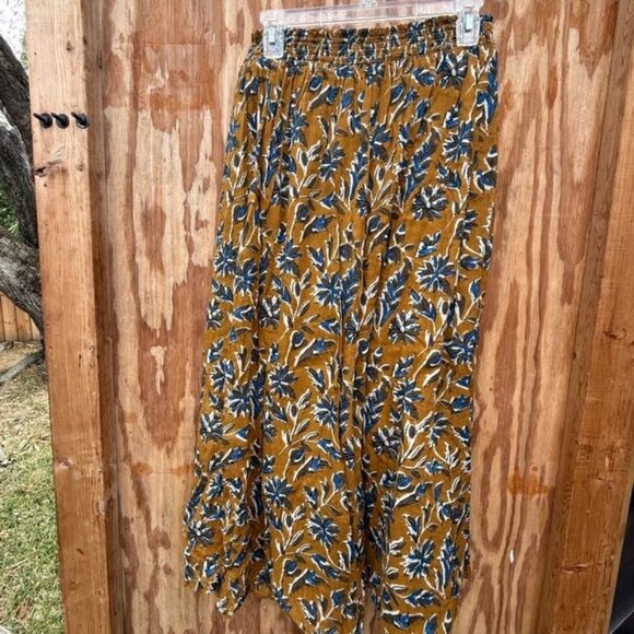 Natural Life Skirt (M) - Picture 2 of 3